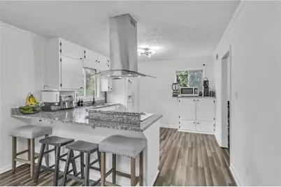 611 Navarre Drive, Stone Mountain, GA 30087 - Photo 8