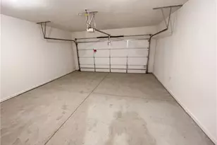 8 Mayhaw Pt, Sharpsburg, GA 30277 - Photo 14