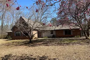 110 Sandy Dr, Stockbridge, GA 30281 - Photo 2