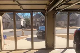 12149 Centerra Dr, Hampton, GA 30228 - Photo 4