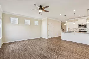 337 Cranston Dr, Ball Ground, GA 30107 - Photo 4