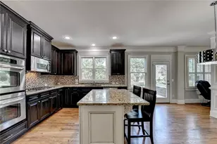 8020 Prestwick Cir, Duluth, GA 30097 - Photo 34