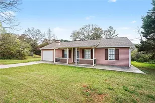 1914 Taffeta Trail, Lithonia, GA 30058 - Photo 4