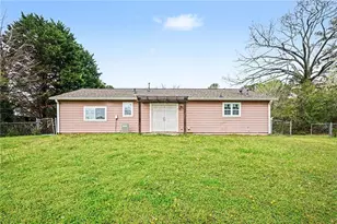 1914 Taffeta Trail, Lithonia, GA 30058 - Photo 32