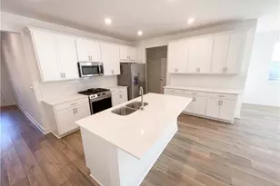 4 Mayhaw Pt, Sharpsburg, GA 30277 - Photo 2