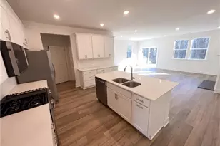 4 Mayhaw Pt, Sharpsburg, GA 30277 - Photo 8