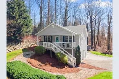 3663 Garden Boulevard, Gainesville, GA 30506 - Photo 2