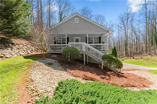 3663 Garden Blvd, Gainesville, GA 30506 - Photo 1