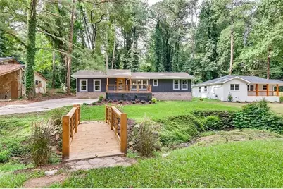 3216 Hollydale Drive, Atlanta, GA 30311 - Photo 2