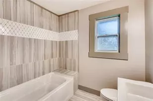 3216 Hollydale Dr, Atlanta, GA 30311 - Photo 10