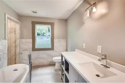 3216 Hollydale Drive, Atlanta, GA 30311 - Photo 14