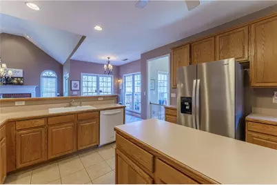 6506 Vista View Court, Flowery Branch, GA 30542 - Photo 10