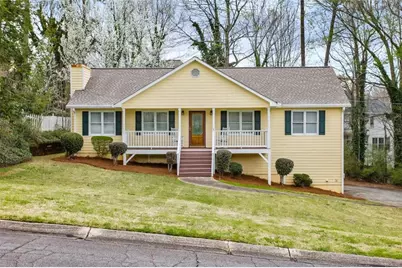 621 Embry Lane NE, Marietta, GA 30066 - Photo 2