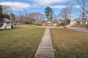 110 Kline Cir, Griffin, GA 30224 - Photo 8