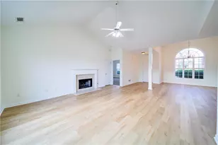 6430 Crystal Ln, Cumming, GA 30040 - Photo 6