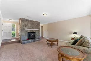 8049 Autumn Woods Dr, Jonesboro, GA 30236 - Photo 10