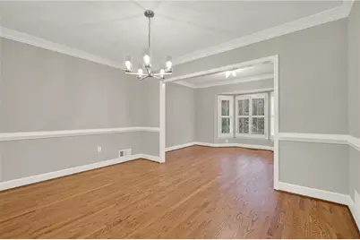 935 Lenox Hill Court NE, Atlanta, GA 30324 - Photo 8