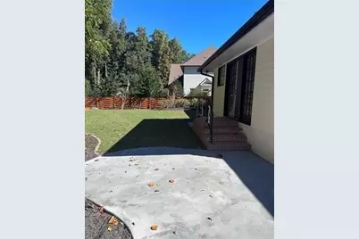 302 Old Ivy Road NE, Atlanta, GA 30342 - Photo 32