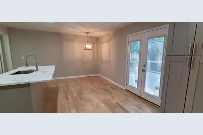 1055 Windridge Drive, Loganville, GA 30052 - Photo 8