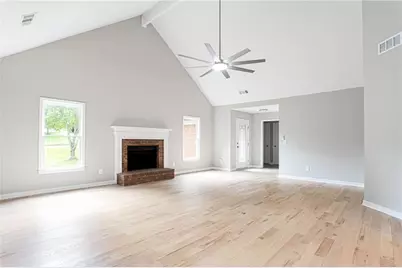 1055 Windridge Drive, Loganville, GA 30052 - Photo 8