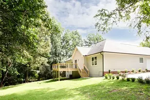 1055 Windridge Dr, Loganville, GA 30052 - Photo 44