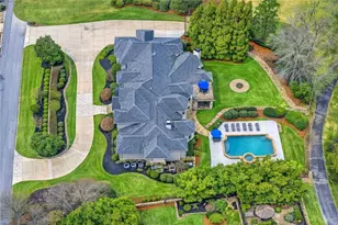 5193 Legends Dr, Braselton, GA 30517 - Photo 2