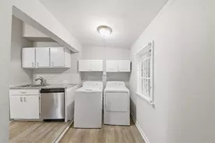 154 Lawton St SW, Atlanta, GA 30314 - Photo 16