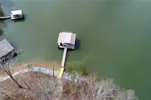 3339 Cove Overlook Dr, Gainesville, GA 30501 - Photo 4