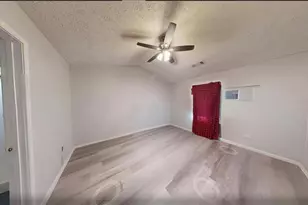 127 Tuscany Ln, Griffin, GA 30223 - Photo 10