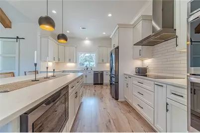 1009 Easy Street, Winder, GA 30680 - Photo 12