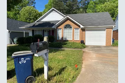 131 Waterford Way, Griffin, GA 30223 - Photo 2