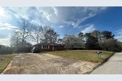 434 Dixie Lee Lane, Stone Mountain, GA 30083 - Photo 2