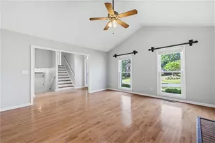 2114 Glenellen Dr NW, Kennesaw, GA 30152 - Photo 4