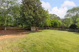 2114 Glenellen Dr NW, Kennesaw, GA 30152 - Photo 38