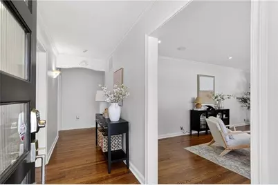 1388 Amanda Circle, Decatur, GA 30033 - Photo 8