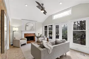 1388 Amanda Cir, Decatur, GA 30033 - Photo 16