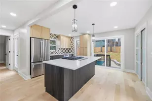 3213 Cedar Bluff Dr NE, Marietta, GA 30062 - Photo 14