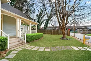 1033 White Oak Ave SW, Atlanta, GA 30310 - Photo 2