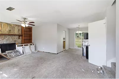 3292 Mixon Way, Stone Mountain, GA 30087 - Photo 6