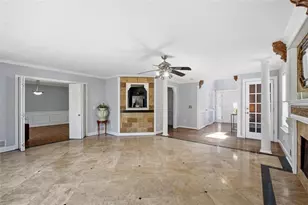 780 Walnut Creek Dr NW, Lilburn, GA 30047 - Photo 12