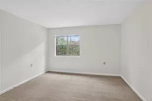 475 Mount Vernon Hwy NE, Sandy Springs, GA 30328 - Photo 12