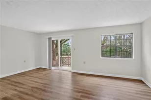 475 Mount Vernon Hwy NE, Sandy Springs, GA 30328 - Photo 8