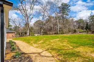 165 Strickland St, Fairburn, GA 30213 - Photo 6