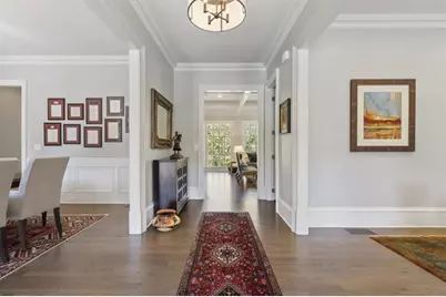 390 Ivy Knoll NE, Atlanta, GA 30342 - Photo 4