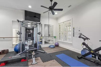 390 Ivy Knoll NE, Atlanta, GA 30342 - Photo 70