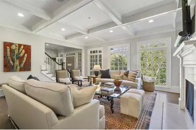 390 Ivy Knoll NE, Atlanta, GA 30342 - Photo 14