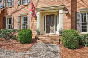 8900 Glen Ferry Dr, Johns Creek, GA 30022 - Photo 4