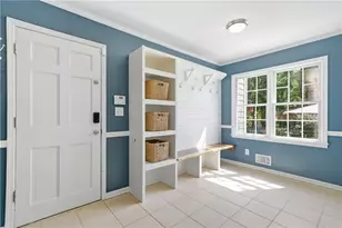 205 Berwick Dr NE, Atlanta, GA 30328 - Photo 10