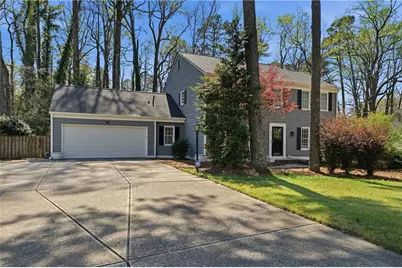 205 Berwick Drive NE, Atlanta, GA 30328 - Photo 2