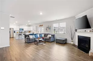 3135 Ellenton Dr, Lithia Springs, GA 30122 - Photo 12